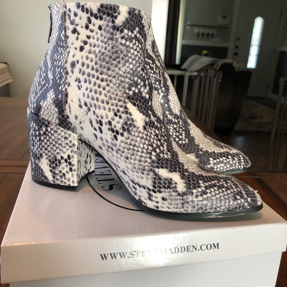 Steve Madden Jillian Snake Boot
